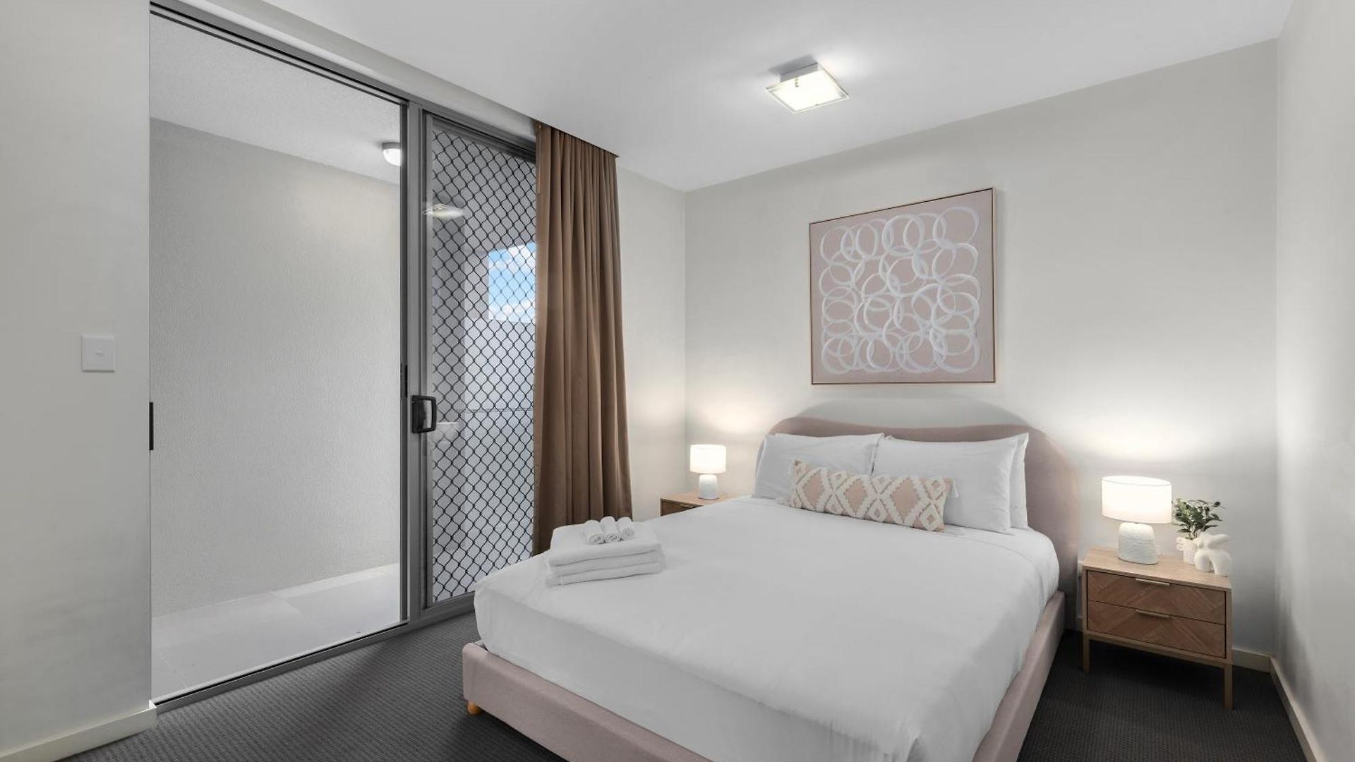 Cirque Boutique - Hosted By Coastal Letting Co.