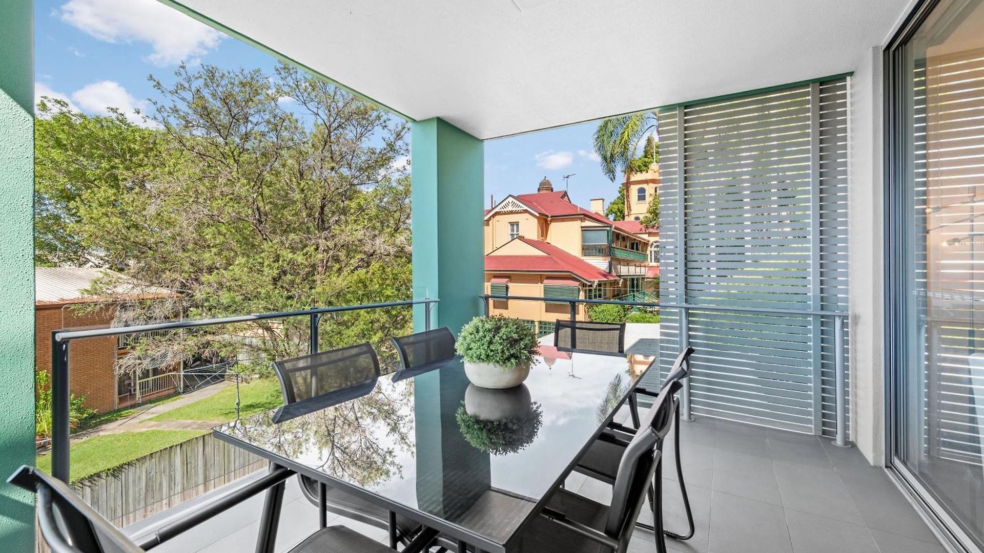 Cirque Boutique - Hosted By Coastal Letting Co. Brisbane