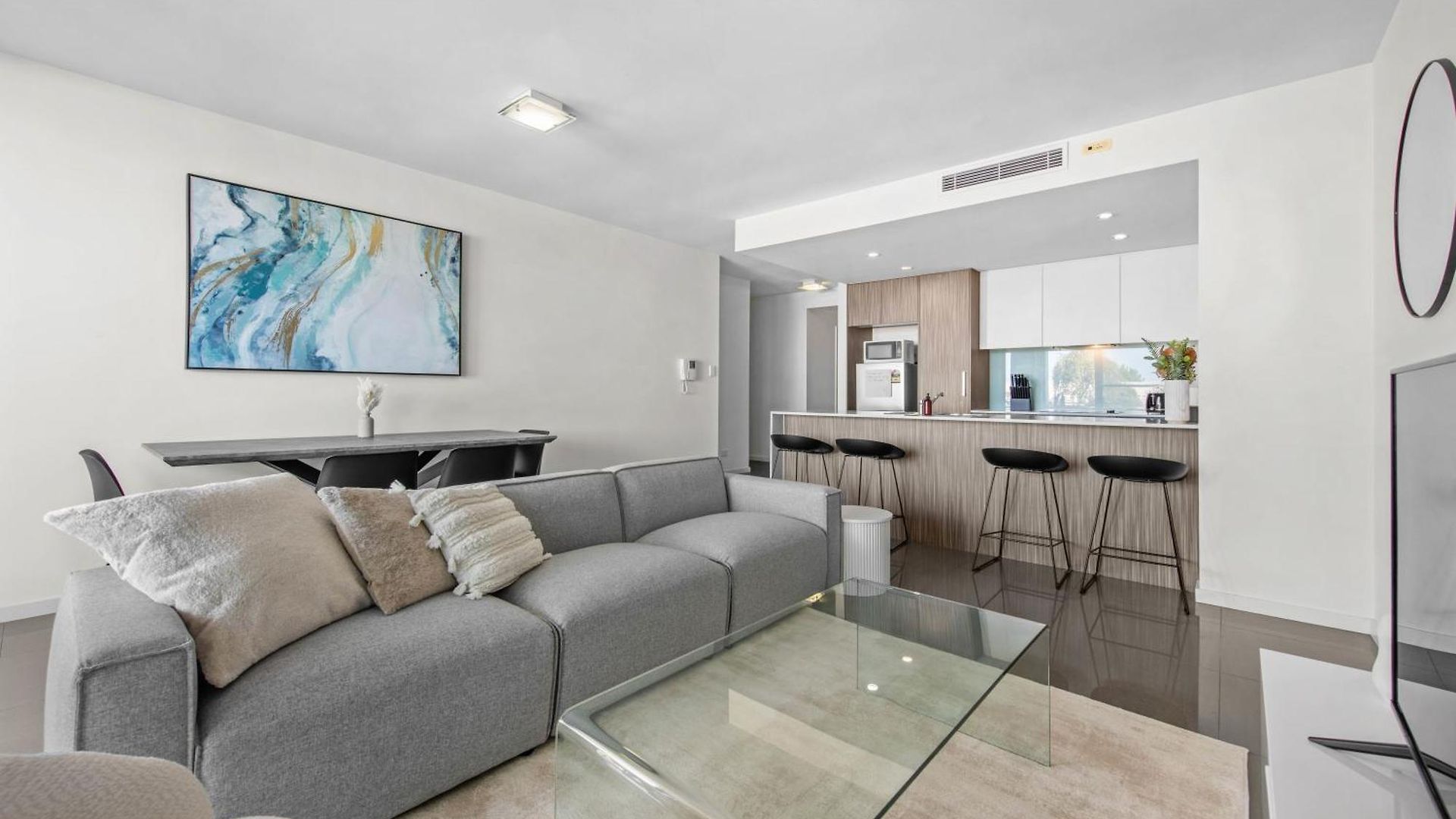 Cirque Boutique - Hosted By Coastal Letting Co.
