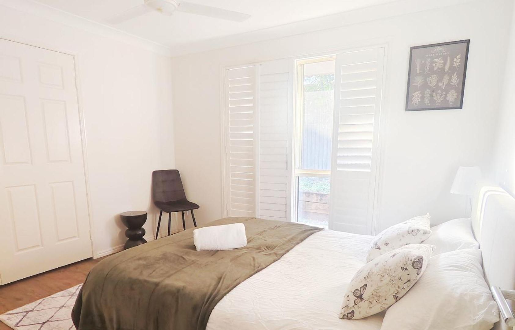 Luxury 3 Bedroom House Near Emp