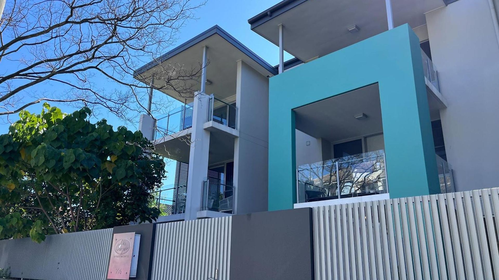 Cirque Boutique - Hosted By Coastal Letting Co. Brisbane