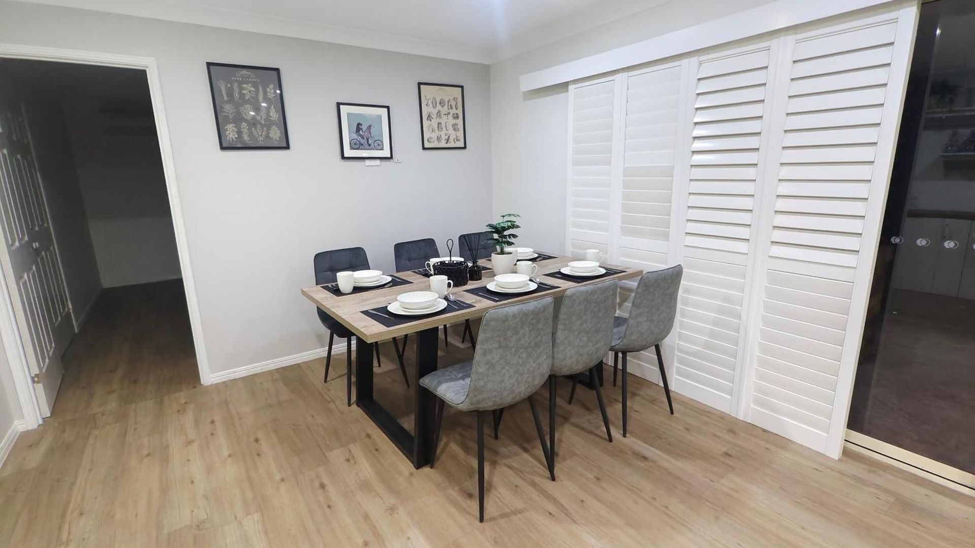Luxury 3 Bedroom House Near Emp