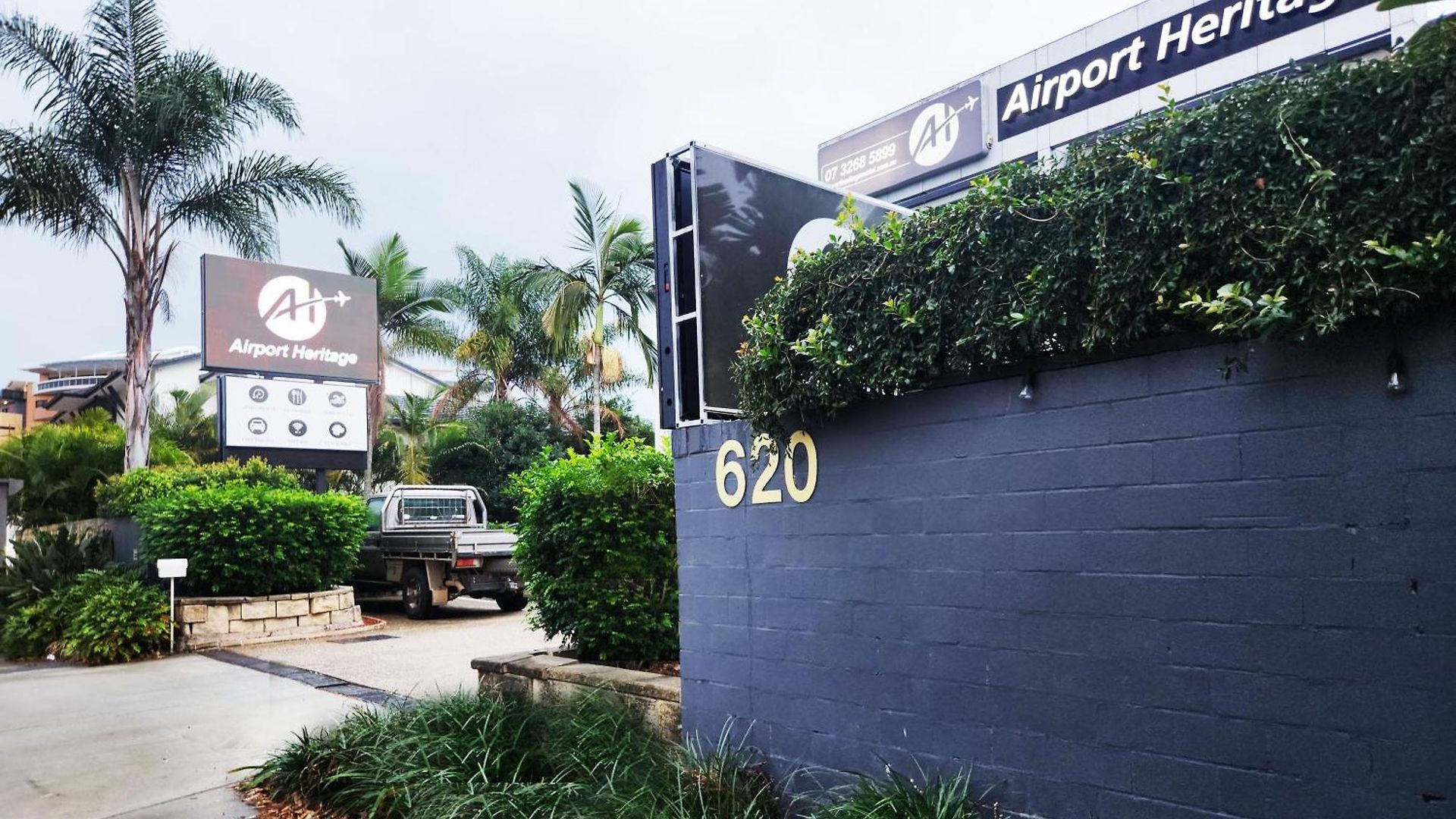 Airport Heritage Motel