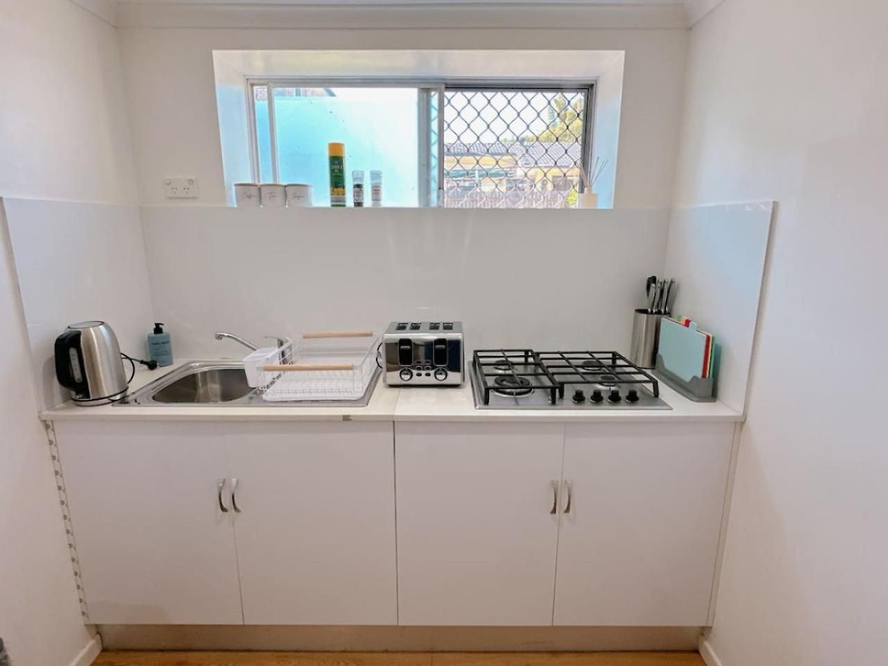 Comfy Unit Near Garden Westfield Street Parking Apartment