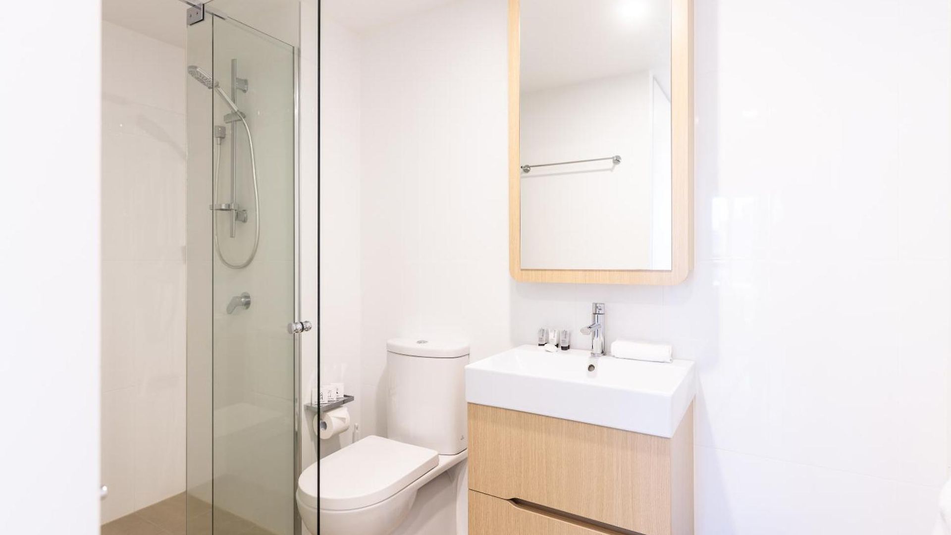 Spectacular Views, King Bd Single Bed & Parking