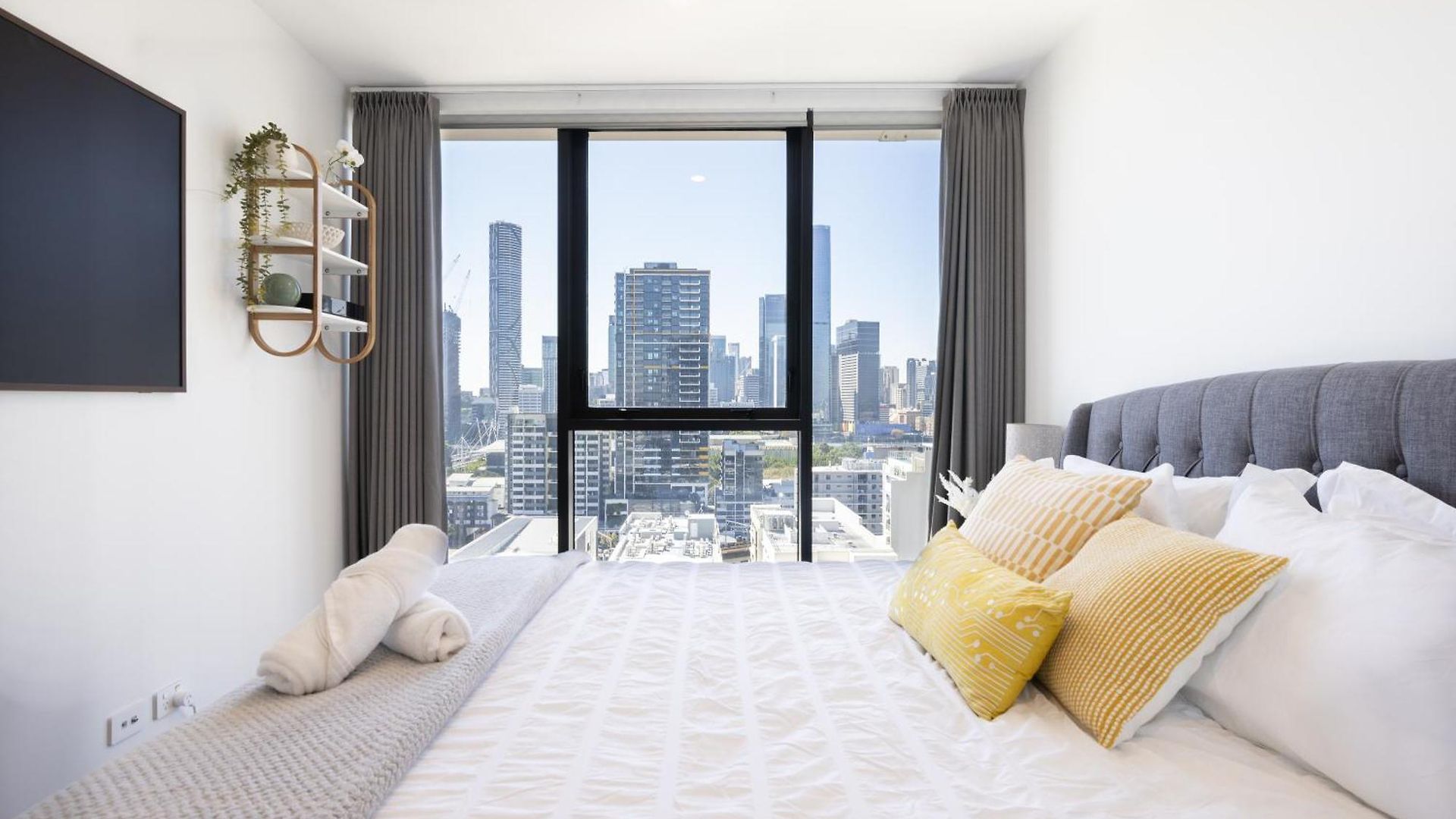 Apartment Spectacular Views, King Bd Single Bed & Parking *