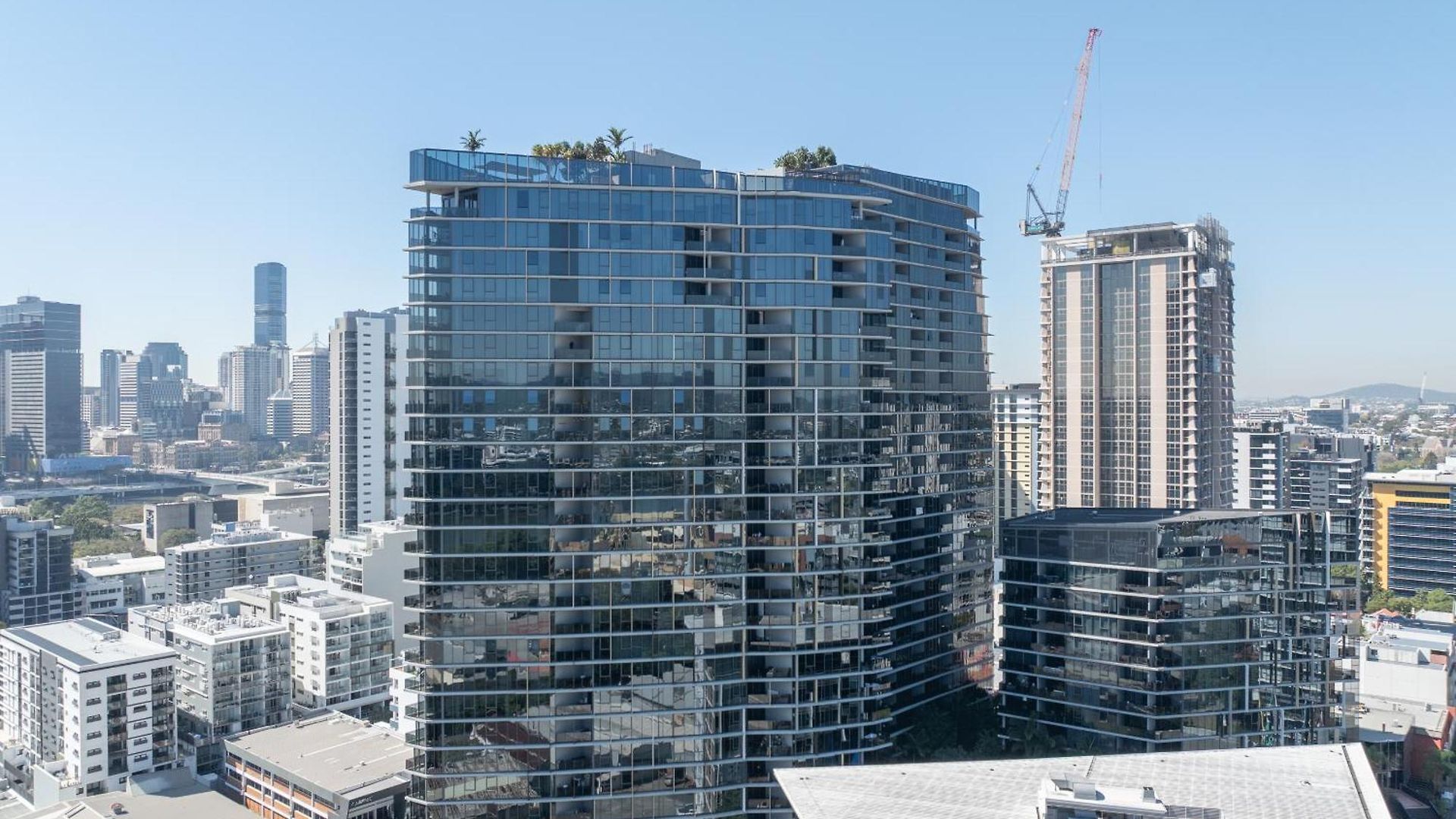 Spectacular Views, King Bd Single Bed & Parking Apartment Brisbane