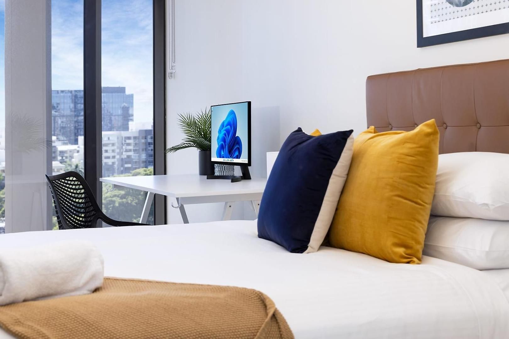 Apartment Rooftop Pool Stunning Queen Street *