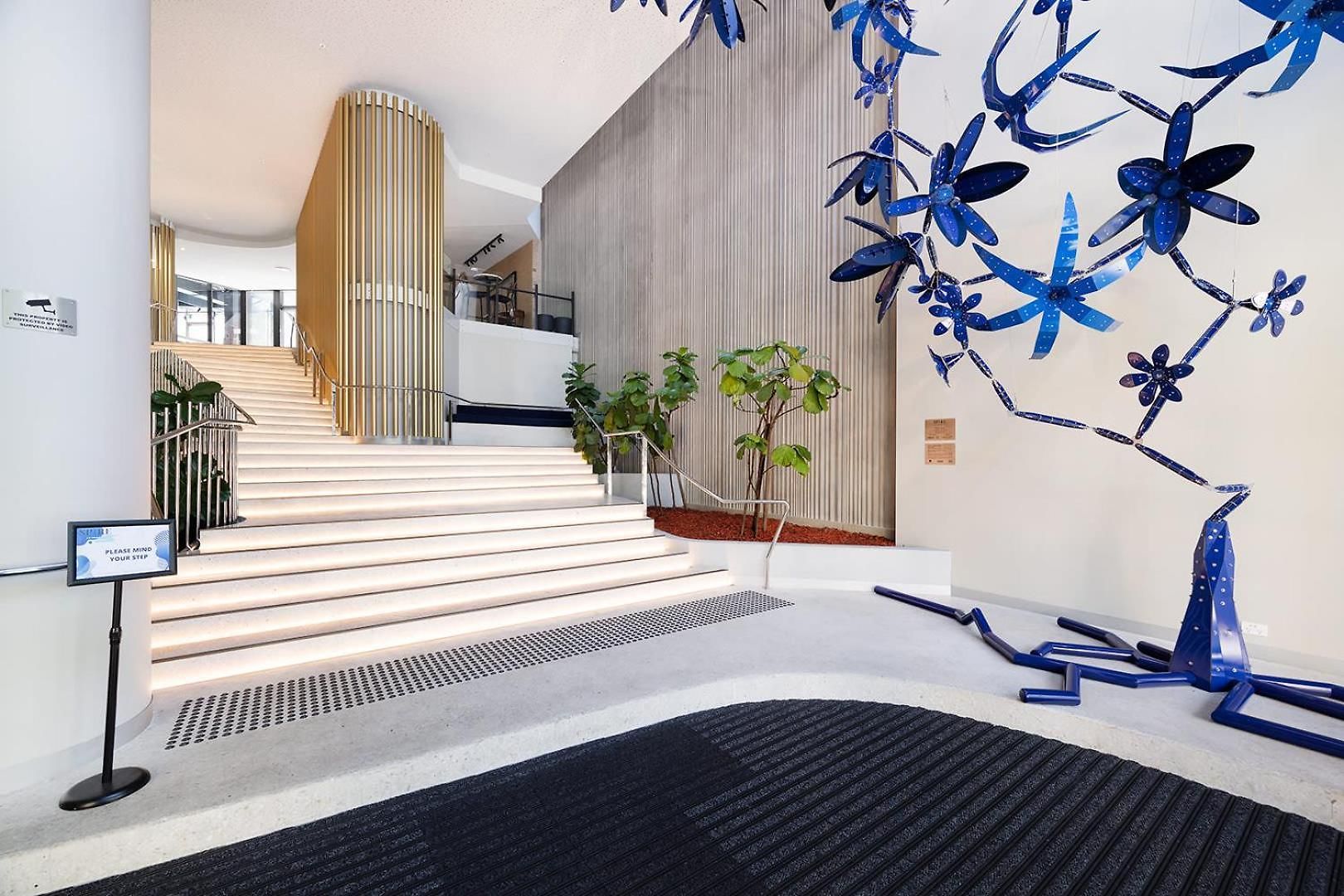Rooftop Pool Stunning Queen Street Apartment Brisbane