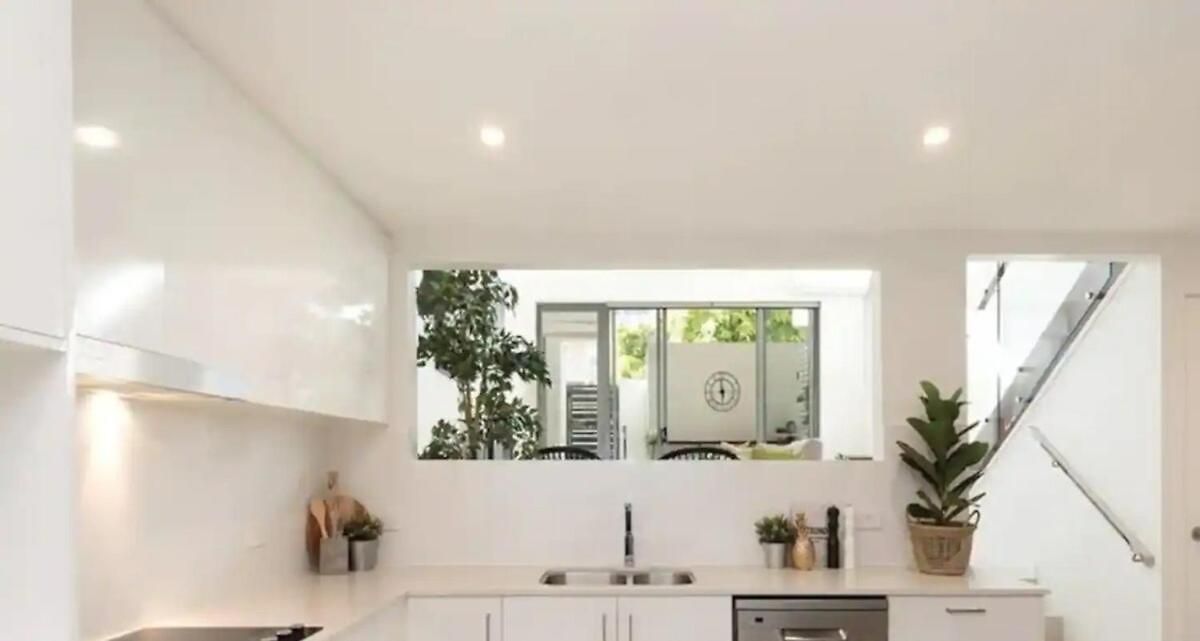 Holiday home Huge Family Townhouse 3 Bathrooms 5km To