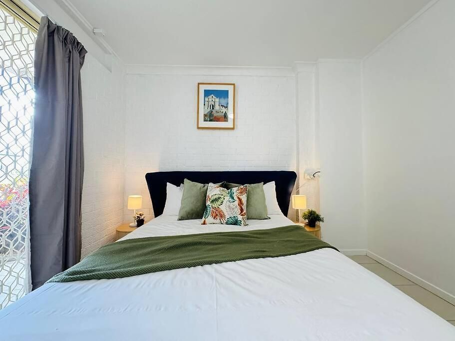 Holiday home Simple & Budget-friendly Cozy 2-bedroom *