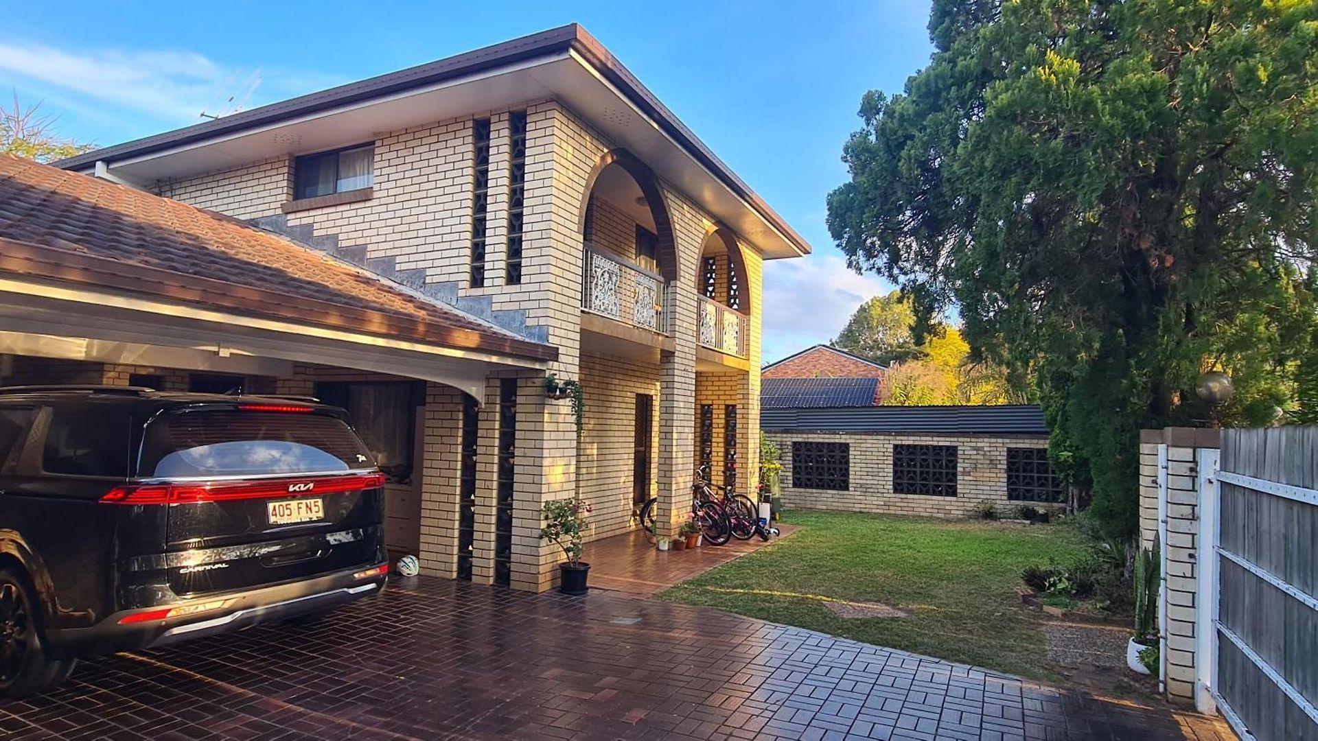 Big Holliday House With Pool Brisbane