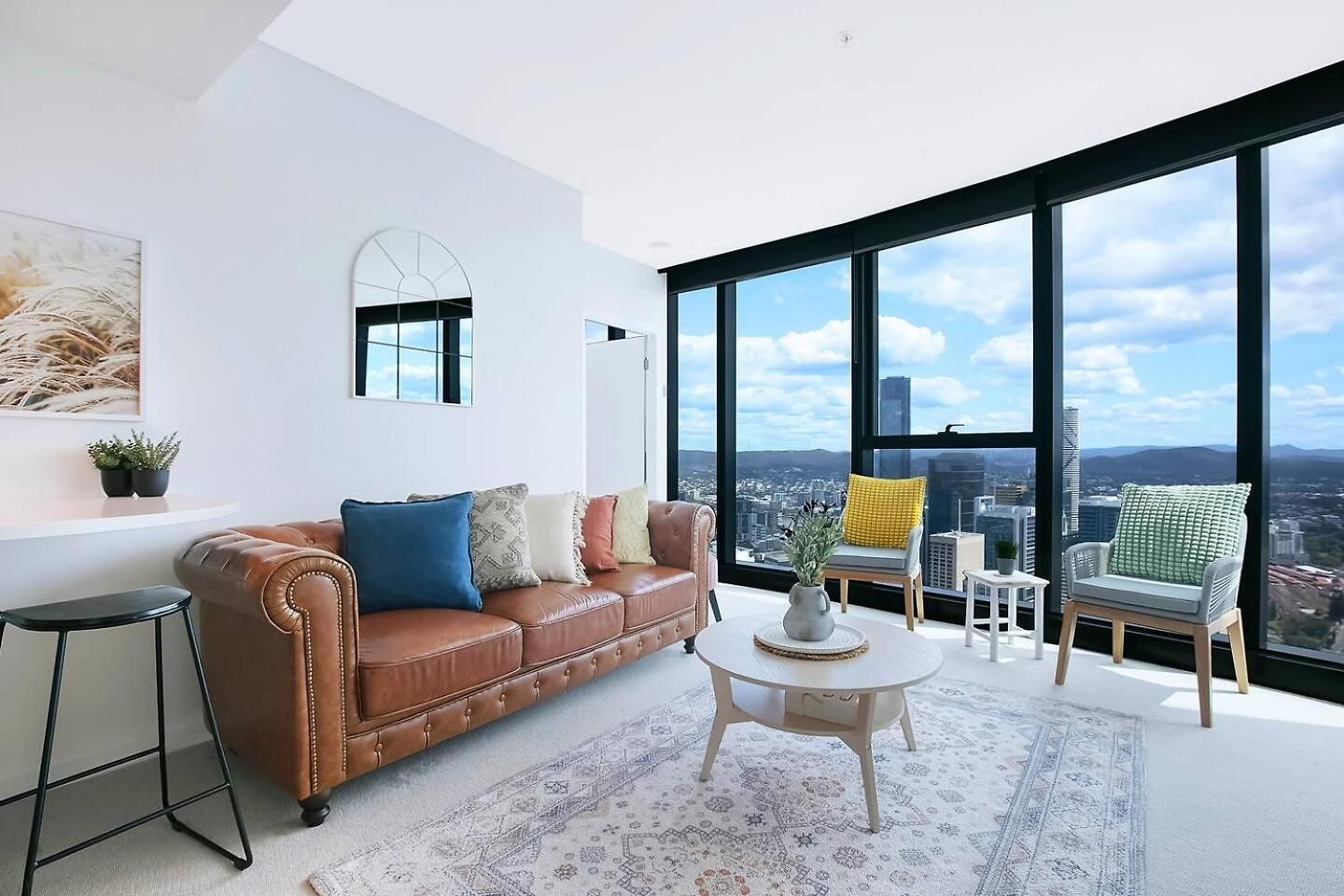 Margaret In The Sky - An Exceptional Urban Retreat