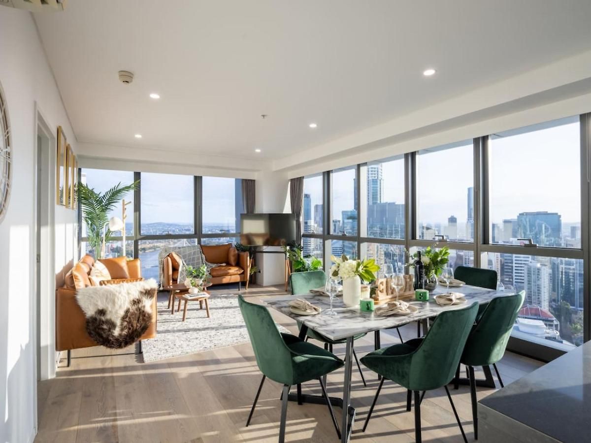 Luxury 3br Stunning Skyline-river-view At Cbd