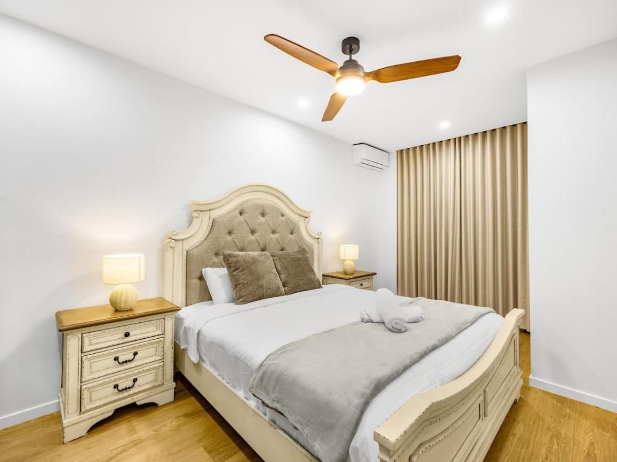 Apartment Luxury 4br Cozy Pool, Gym, Sauna, Wparking At Cbd