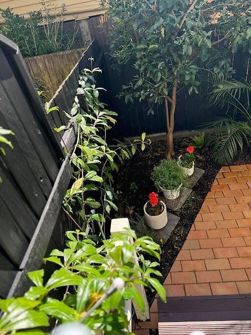 Stylish & Elegant 2-br Townhouse In Wilston Holiday home