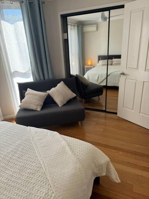 Holiday home Stylish & Elegant 2-br Townhouse In Wilston Brisbane