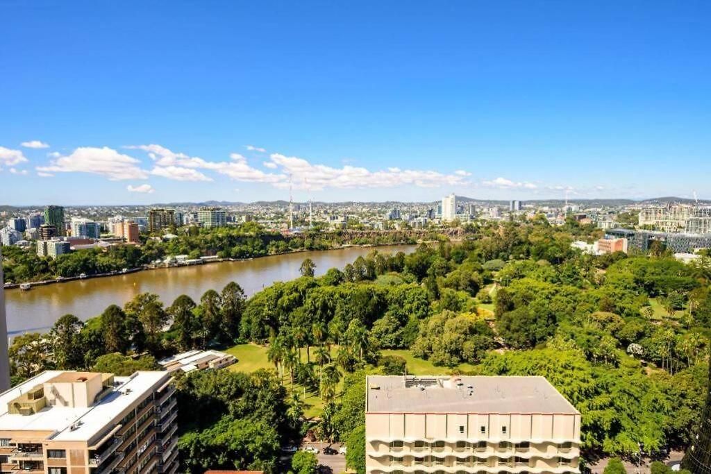 Apartment Cbd Luxury With River & Botanic Garden Views From Spacious Balcony *