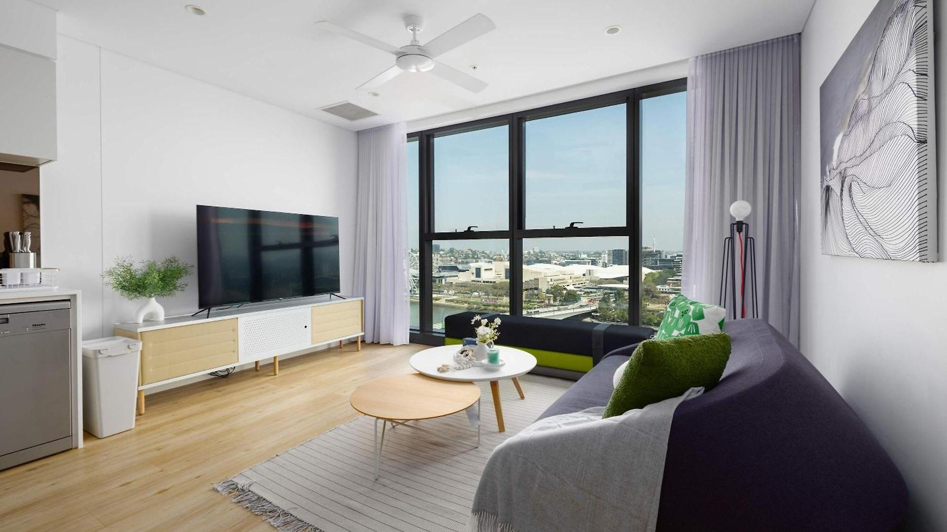 Apartment Luxury 1br In River Firework View Brisbane