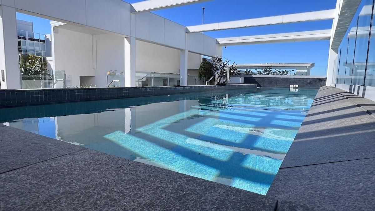 Elegant 2br Haven In The Trendy Fortitude Valley Apartment *