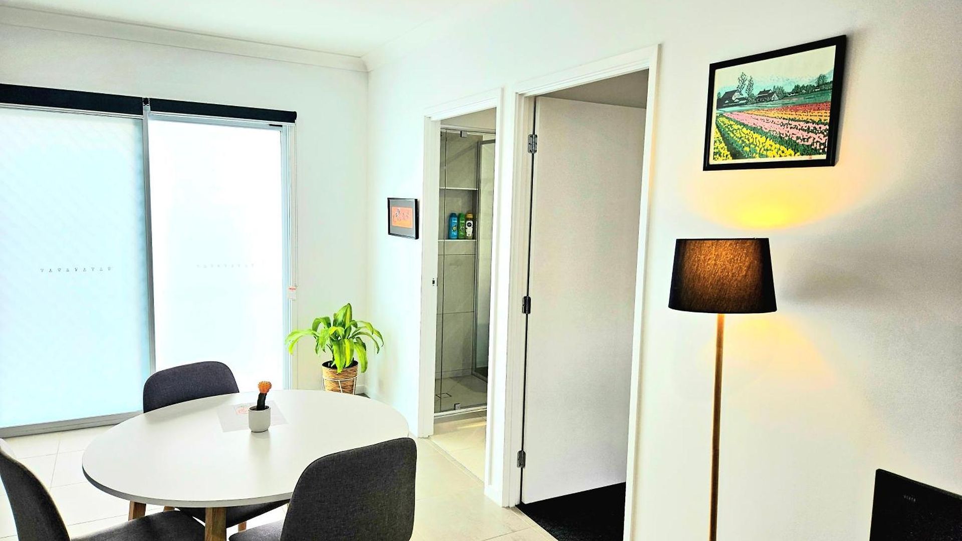Brand New Stylish Tranquil & Self Check In Apartment *