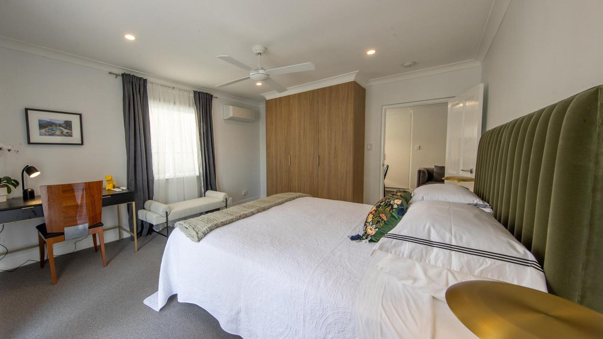 Bed & Breakfast Heal House 4*
