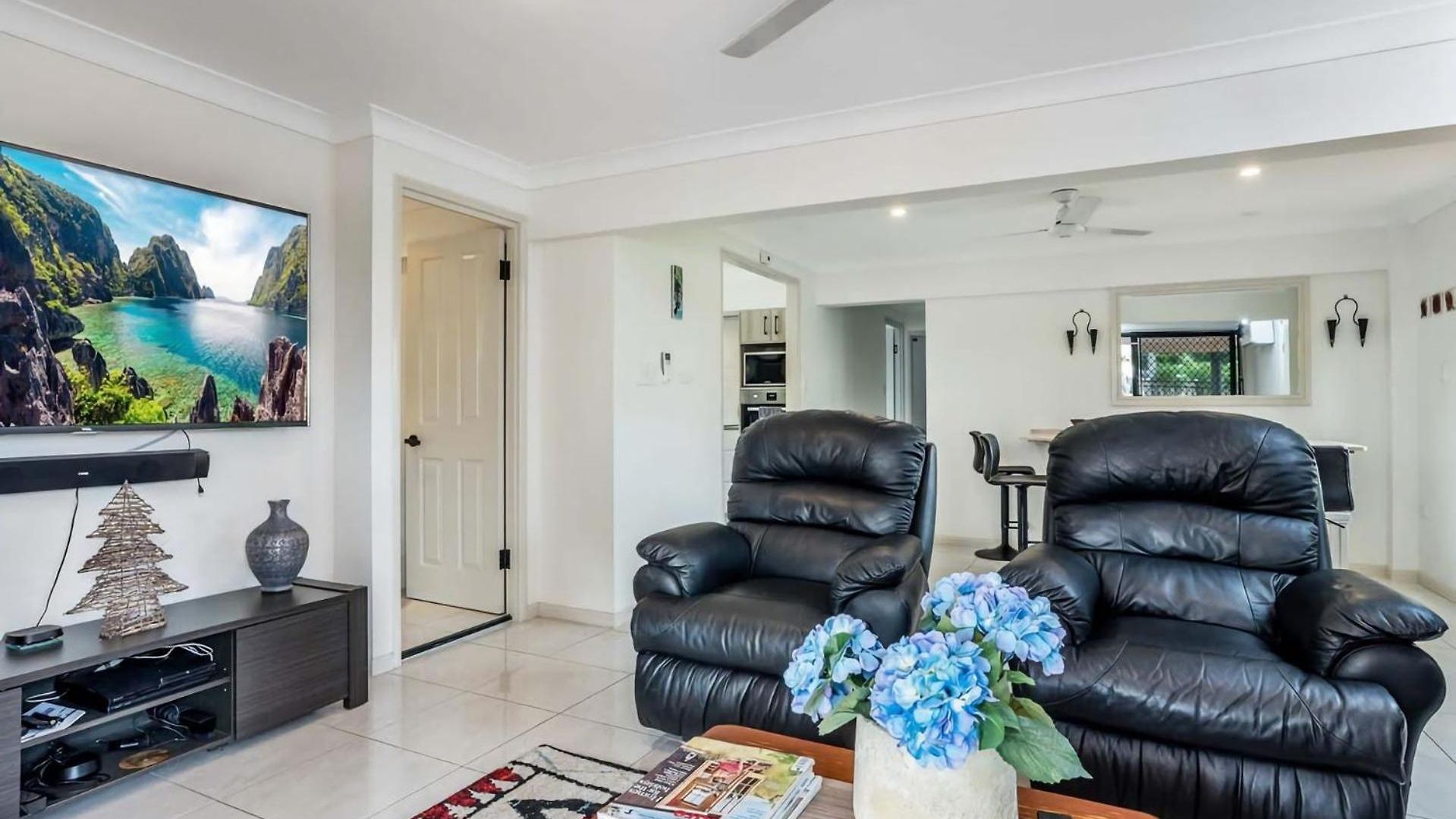 Coastal Calm At Plumeria Place Brisbane