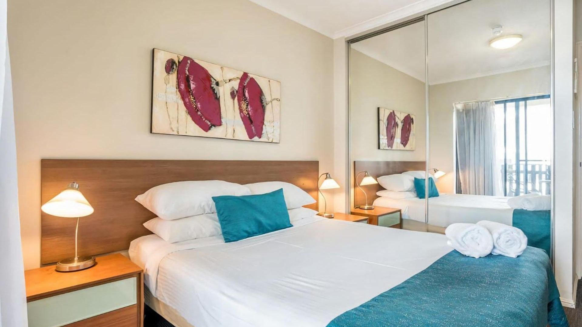 Apartment Chic Escape Fortitude Valley Rooftop Amenities *