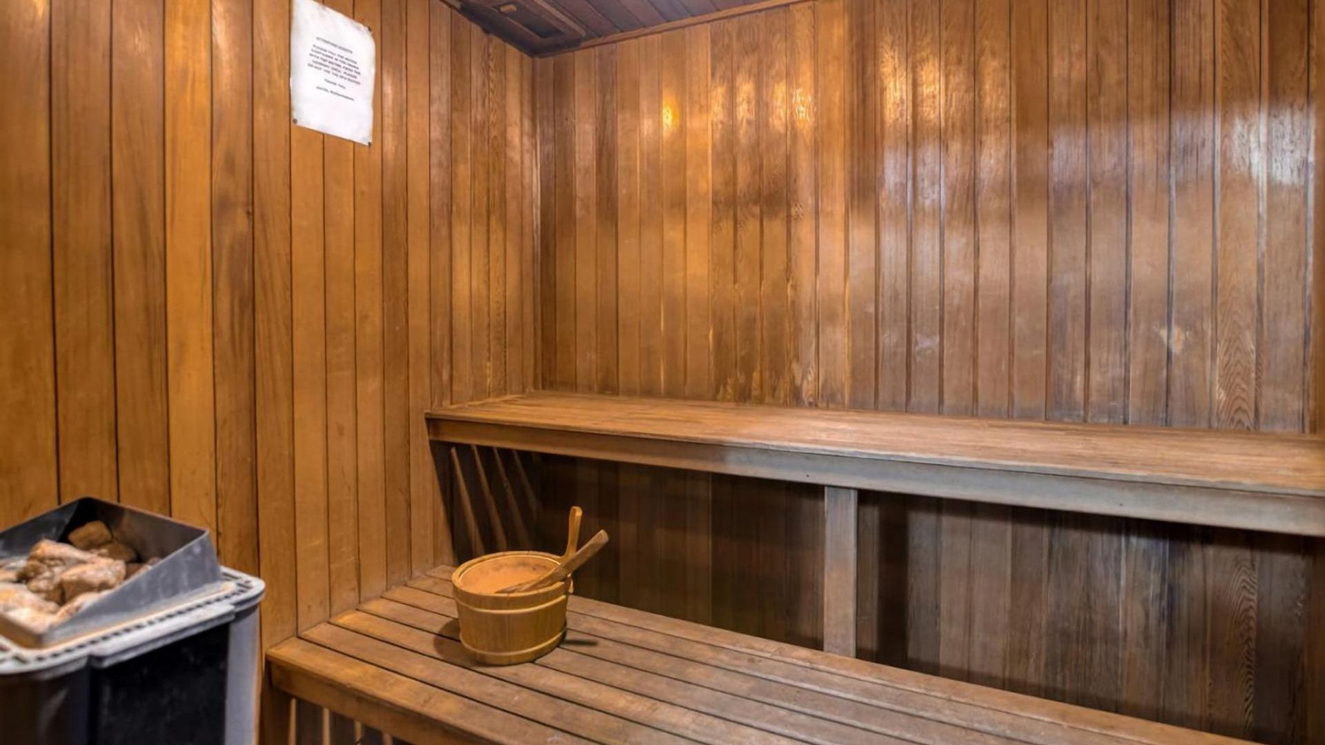 Chic Escape Fortitude Valley Rooftop Amenities Brisbane