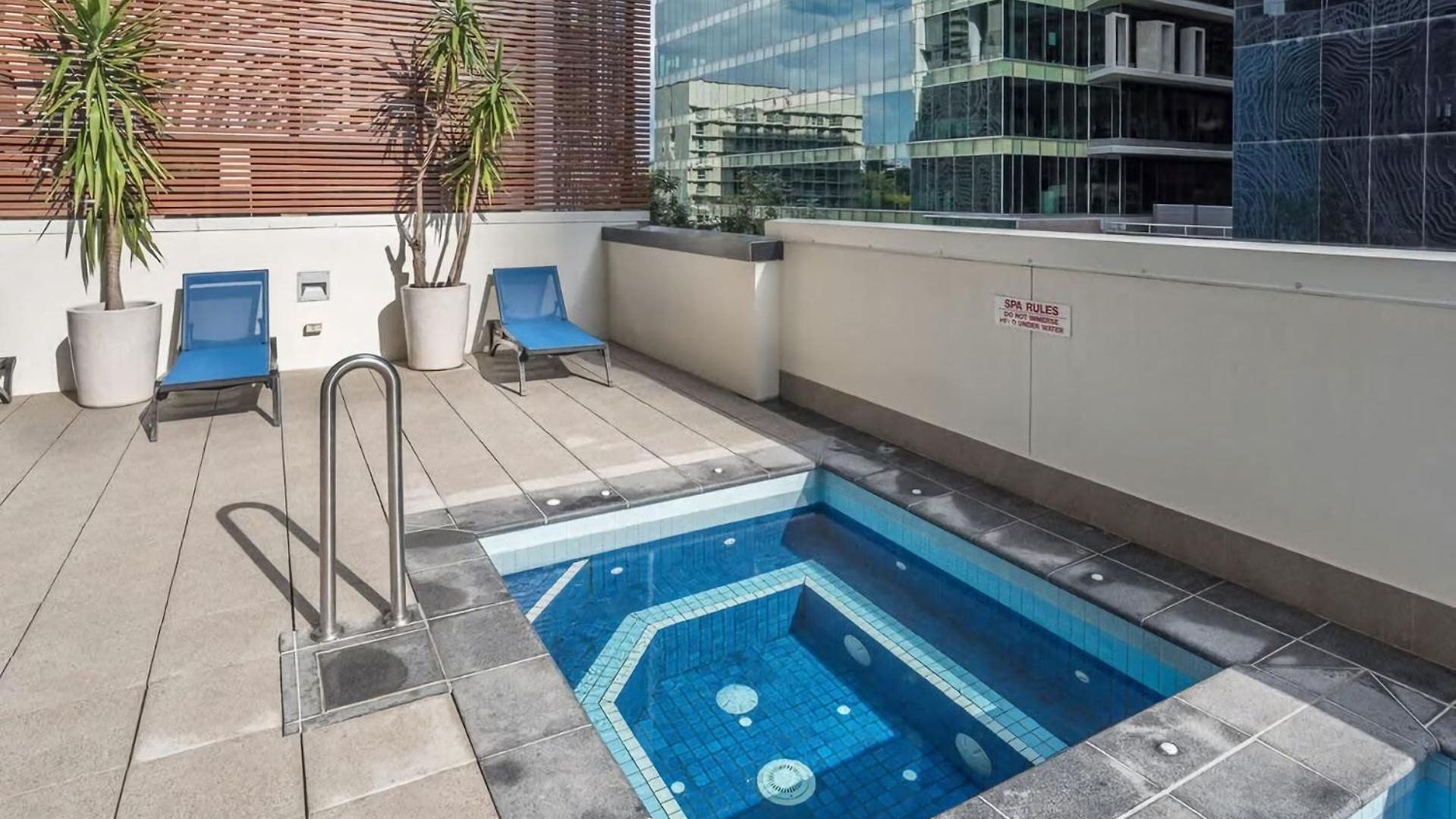 Apartment Skyview Pool, Gym & Views