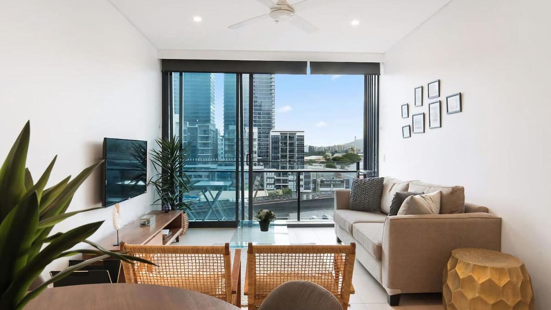 Apartment South Bank Skyview Pool & Gym Access *