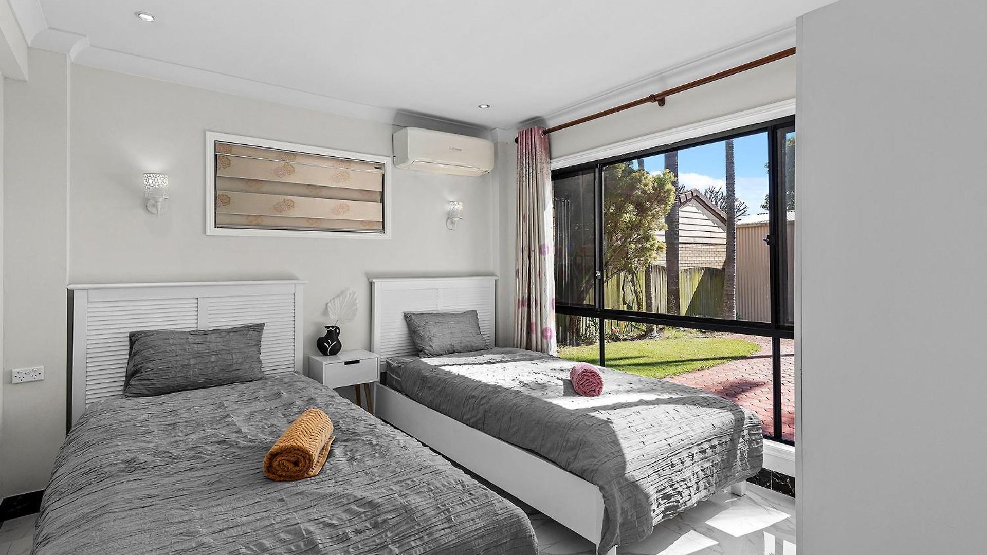 Luxury Living 2b2b In Southern Parking Holiday home