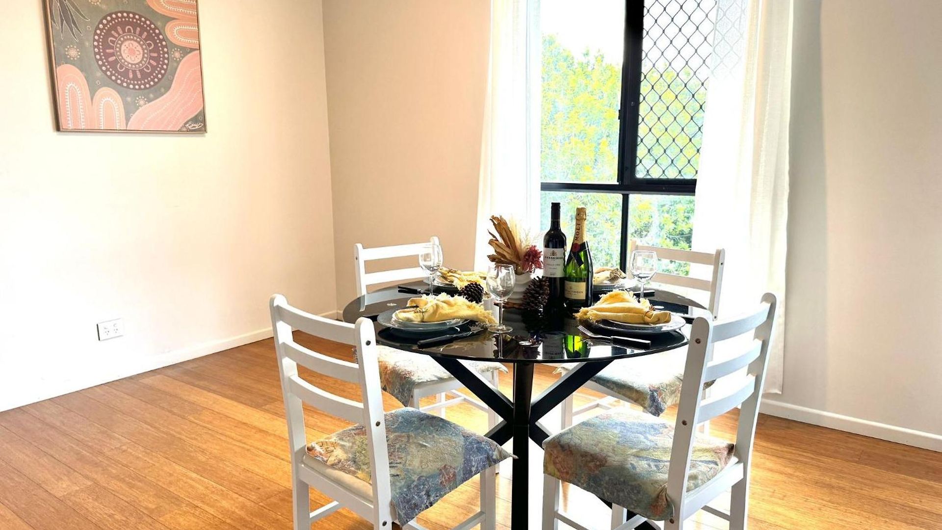 16b Peaceful Ensuite In Coopers Plains