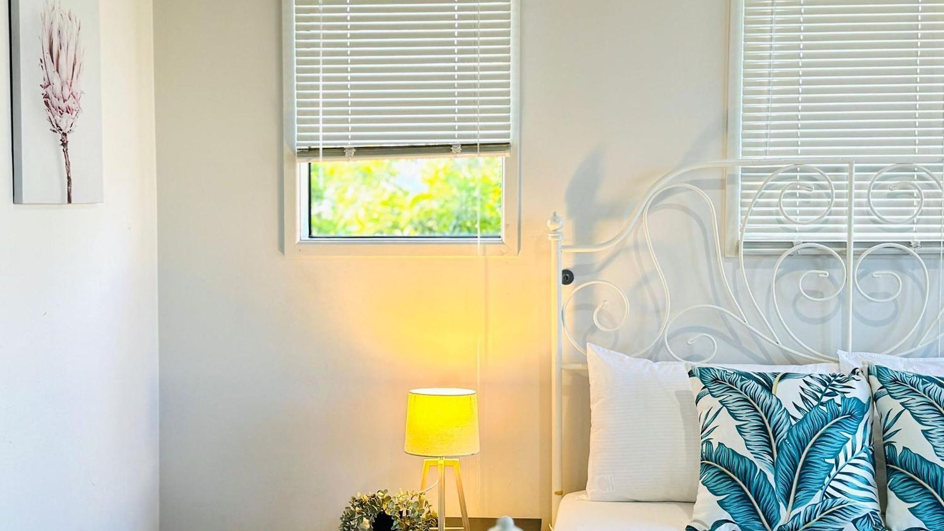 16b Peaceful Ensuite In Coopers Plains Guest house
