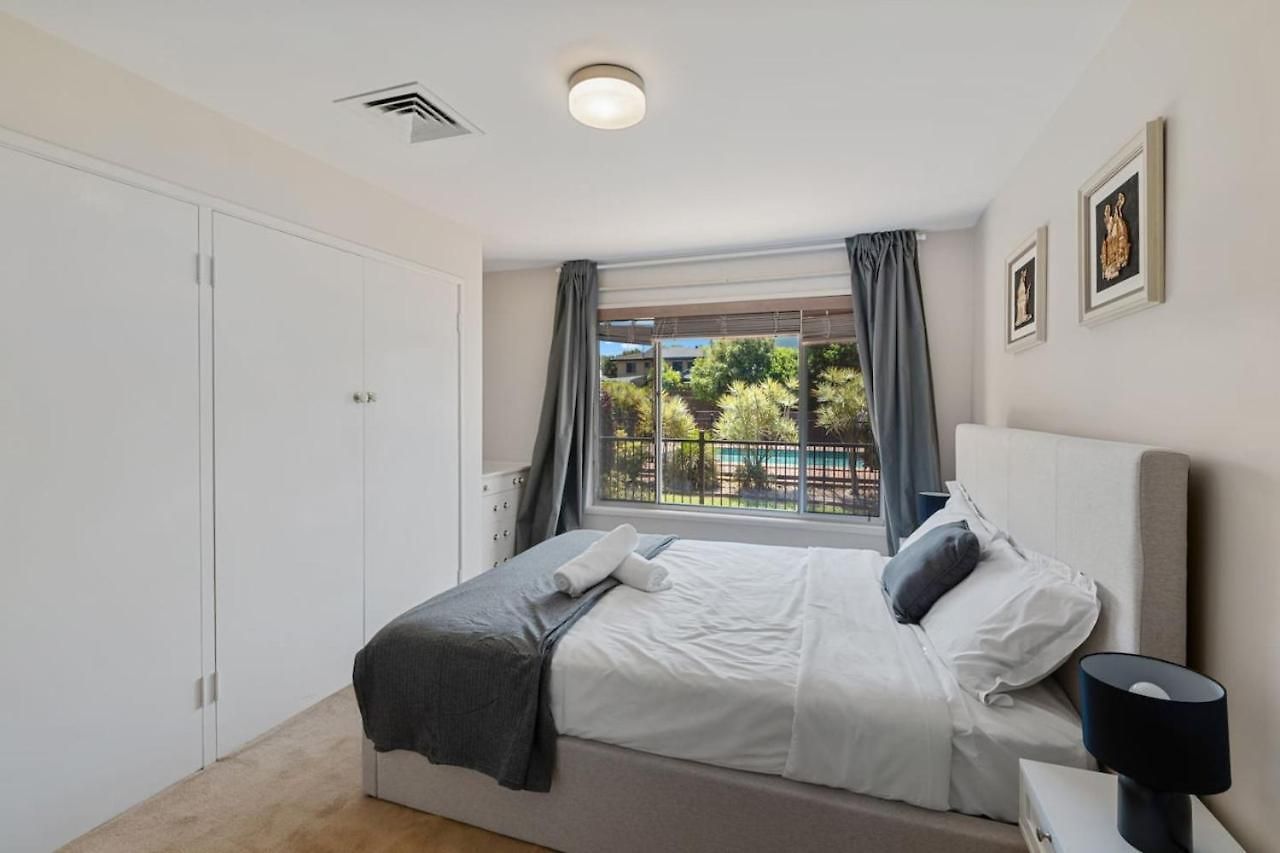Holiday home Charming 4br House With Parking Near Sunnybank Brisbane