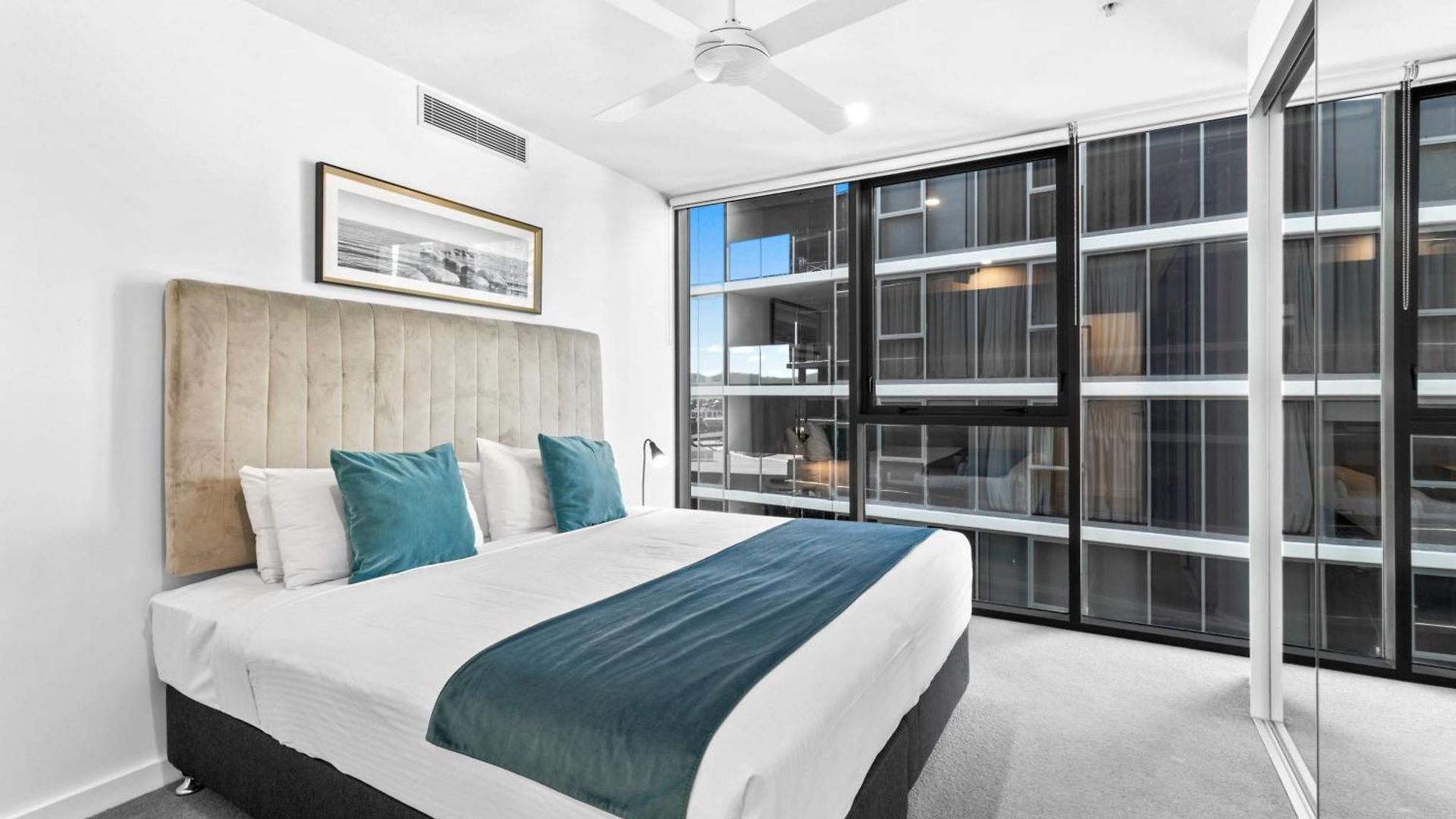 One By Cllix 5* Brisbane