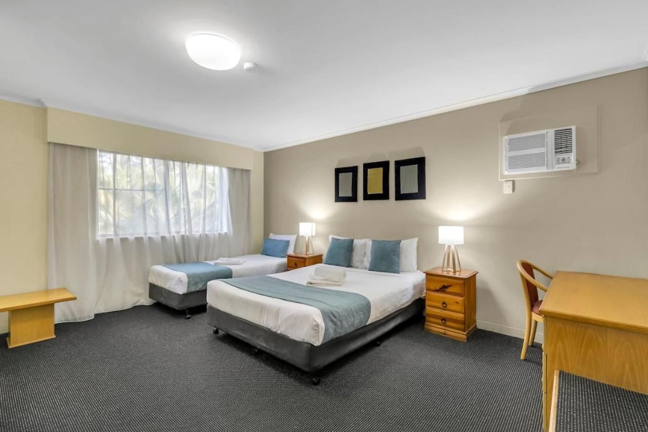 Hotel Convenient Self Catering Unit By Custom Hosting