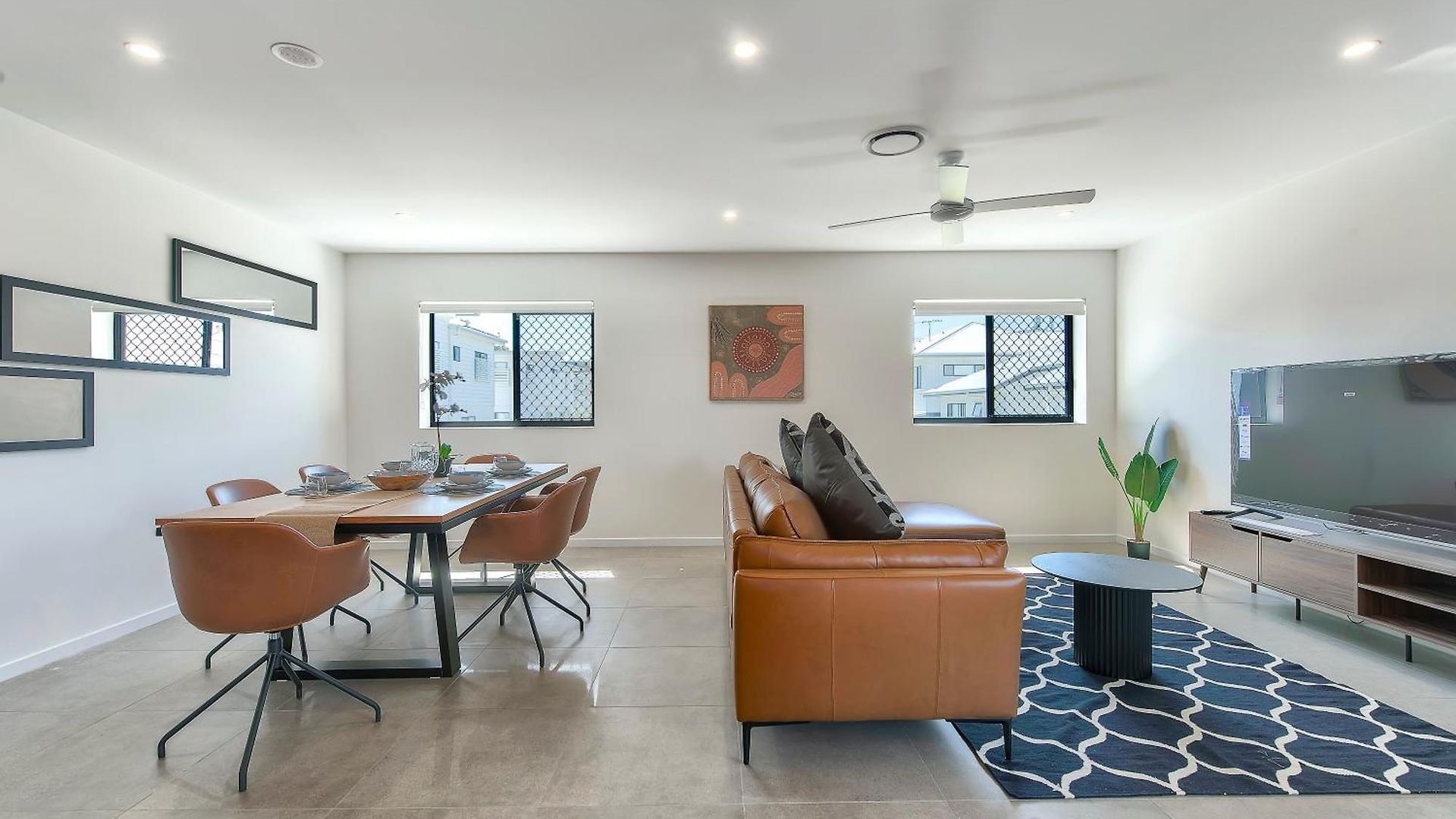 3br Floor With Parking, Ev Friendly & Views South * Brisbane