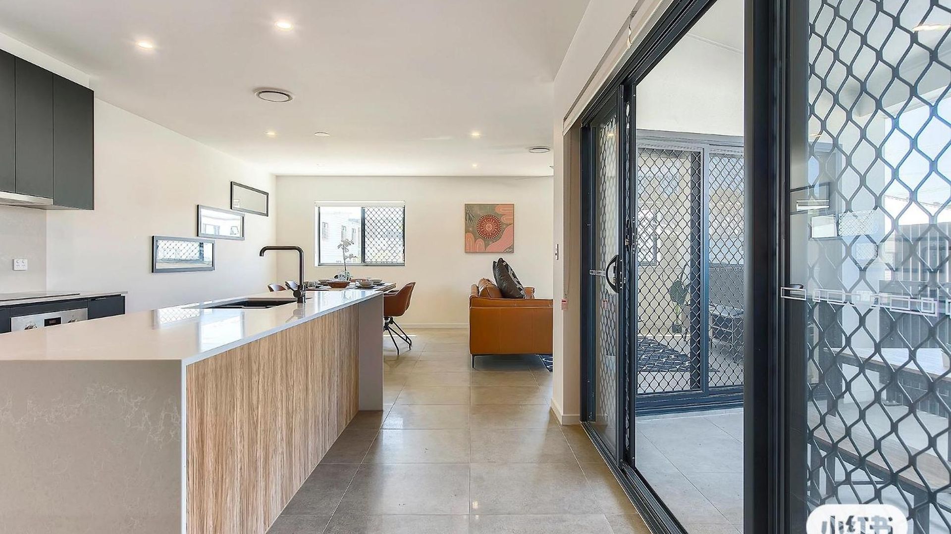 Apartment 3br Floor With Parking, Ev Friendly & Views South Brisbane