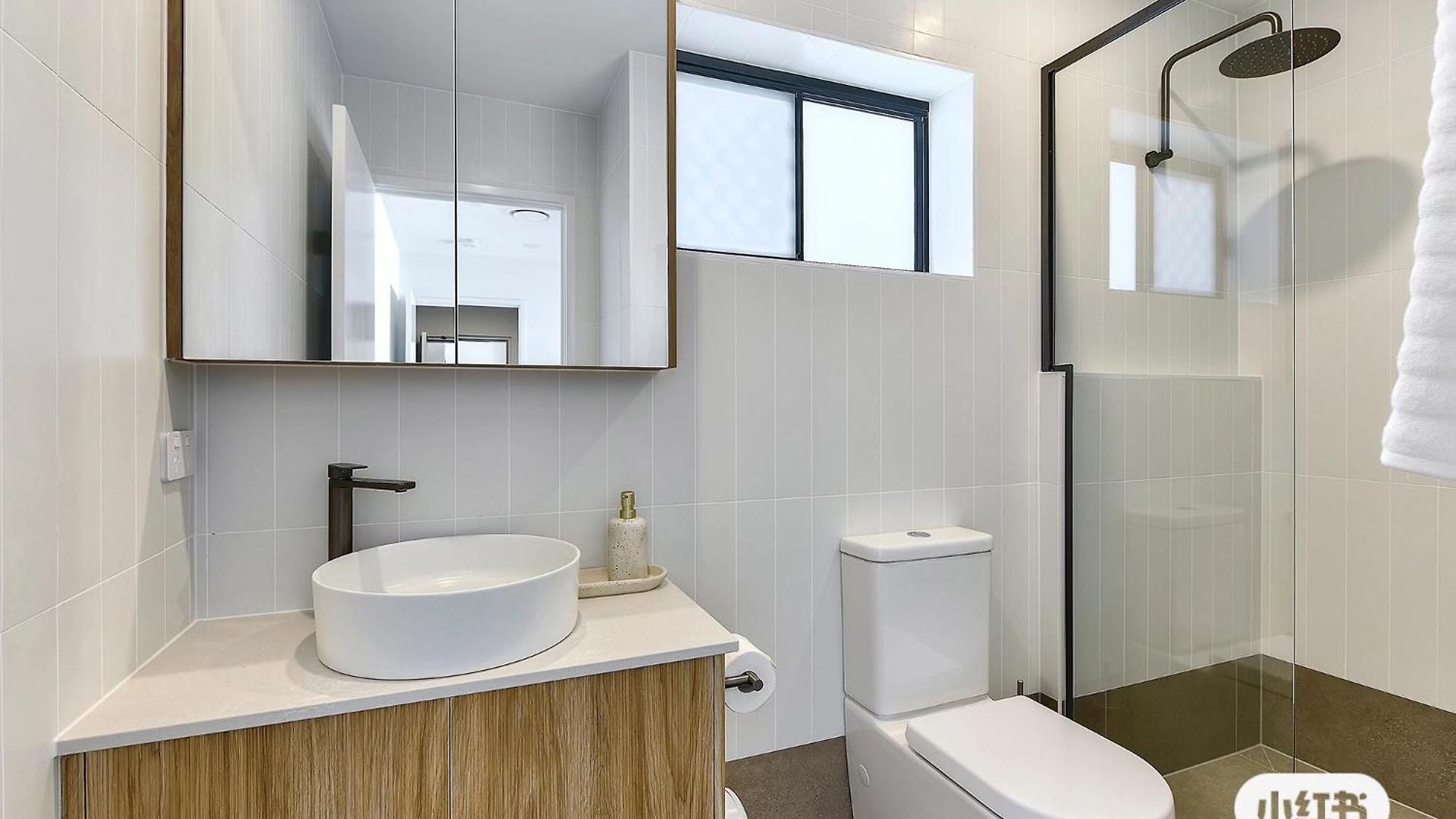 3br Floor With Parking, Ev Friendly & Views South Apartment Brisbane