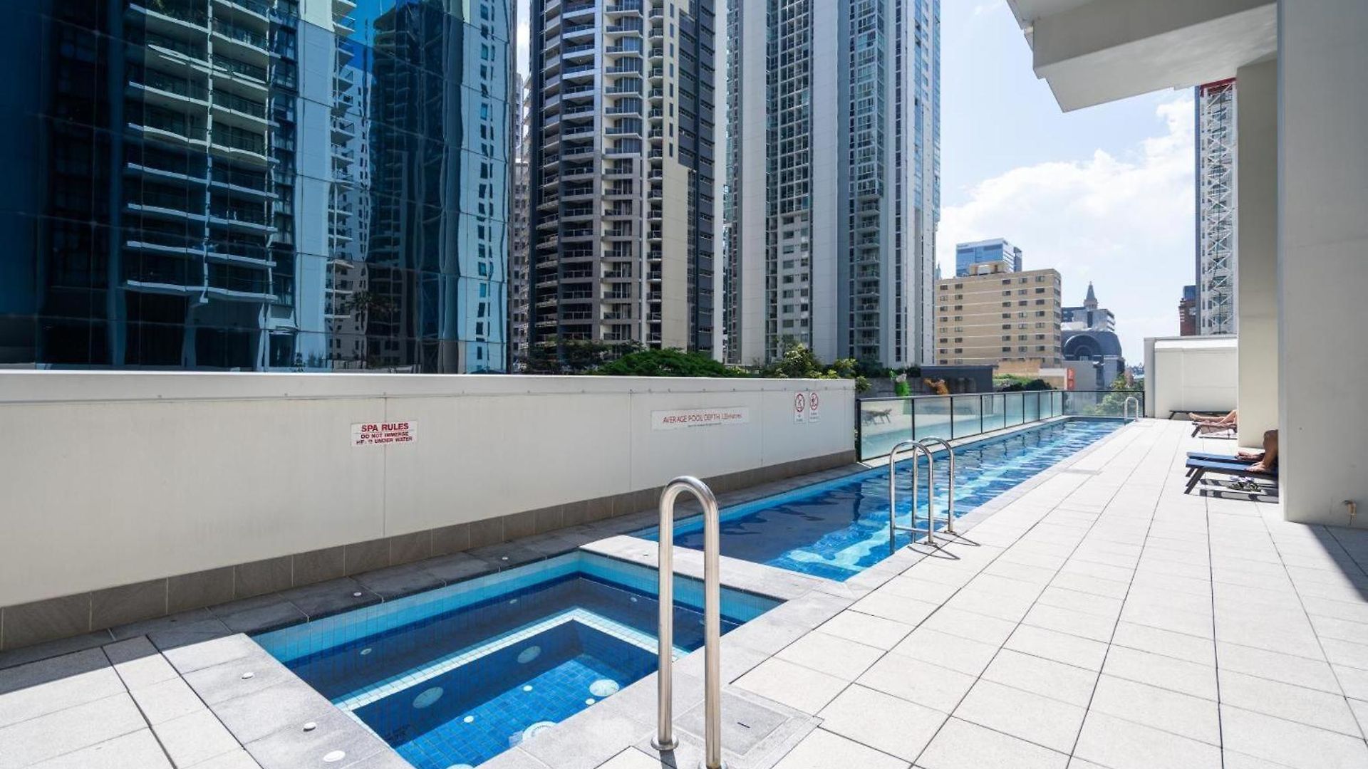 Apartment River City *