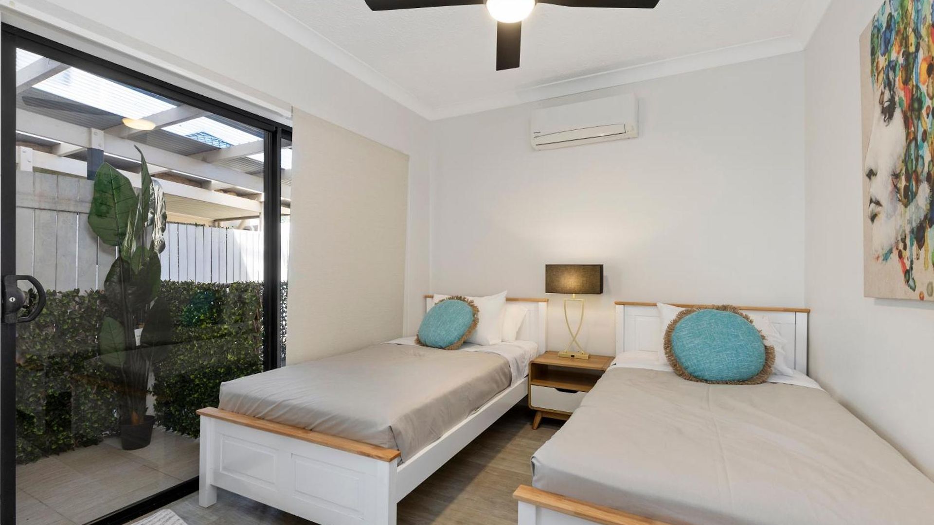 Apartment Home-like Garden