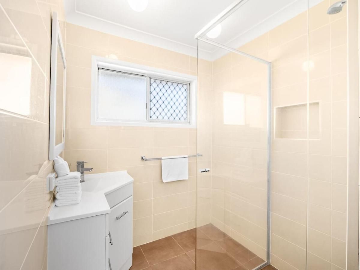 Sunnybank 4 Bedrooms Home, Family Friendly Brisbane