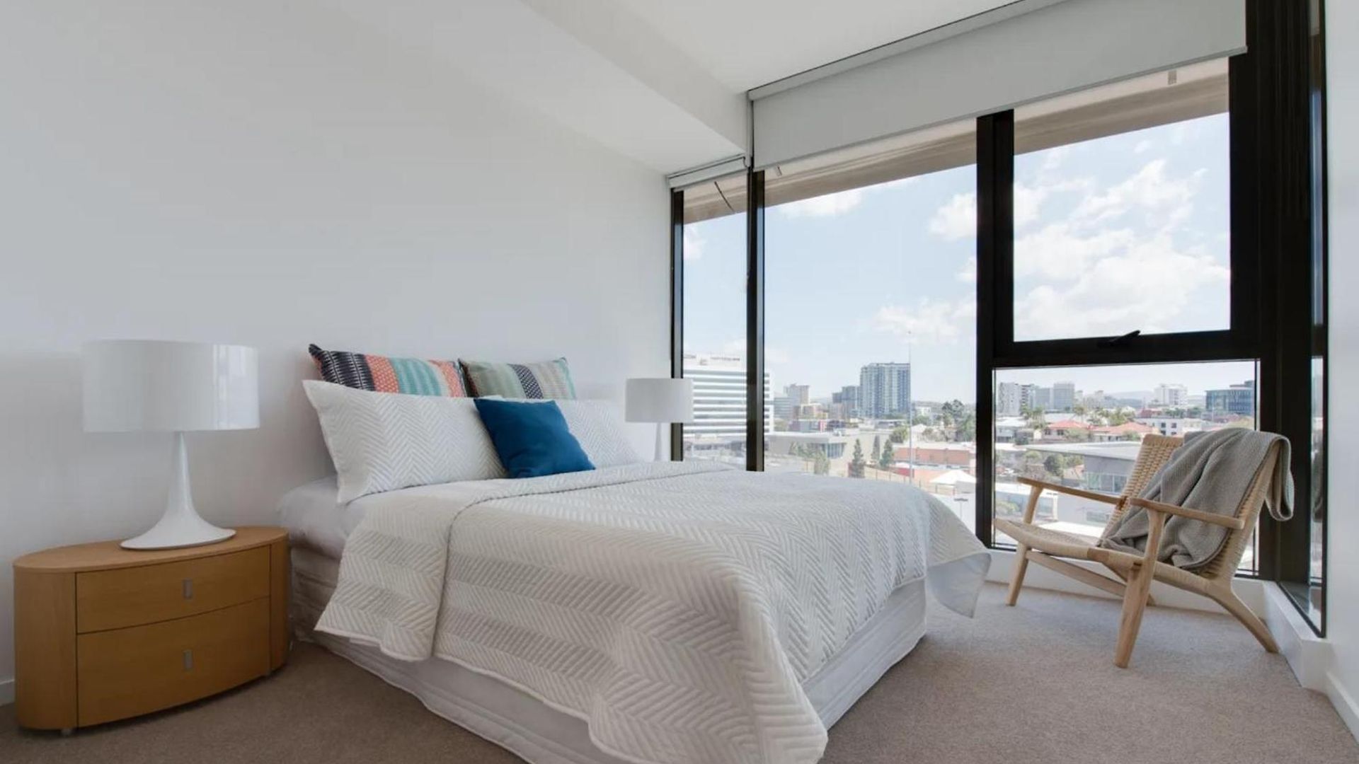 Modern 5-guest Pool Retreat For Family & Business *