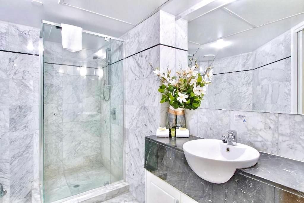 Macarthur Chambers Aparthotel 5*