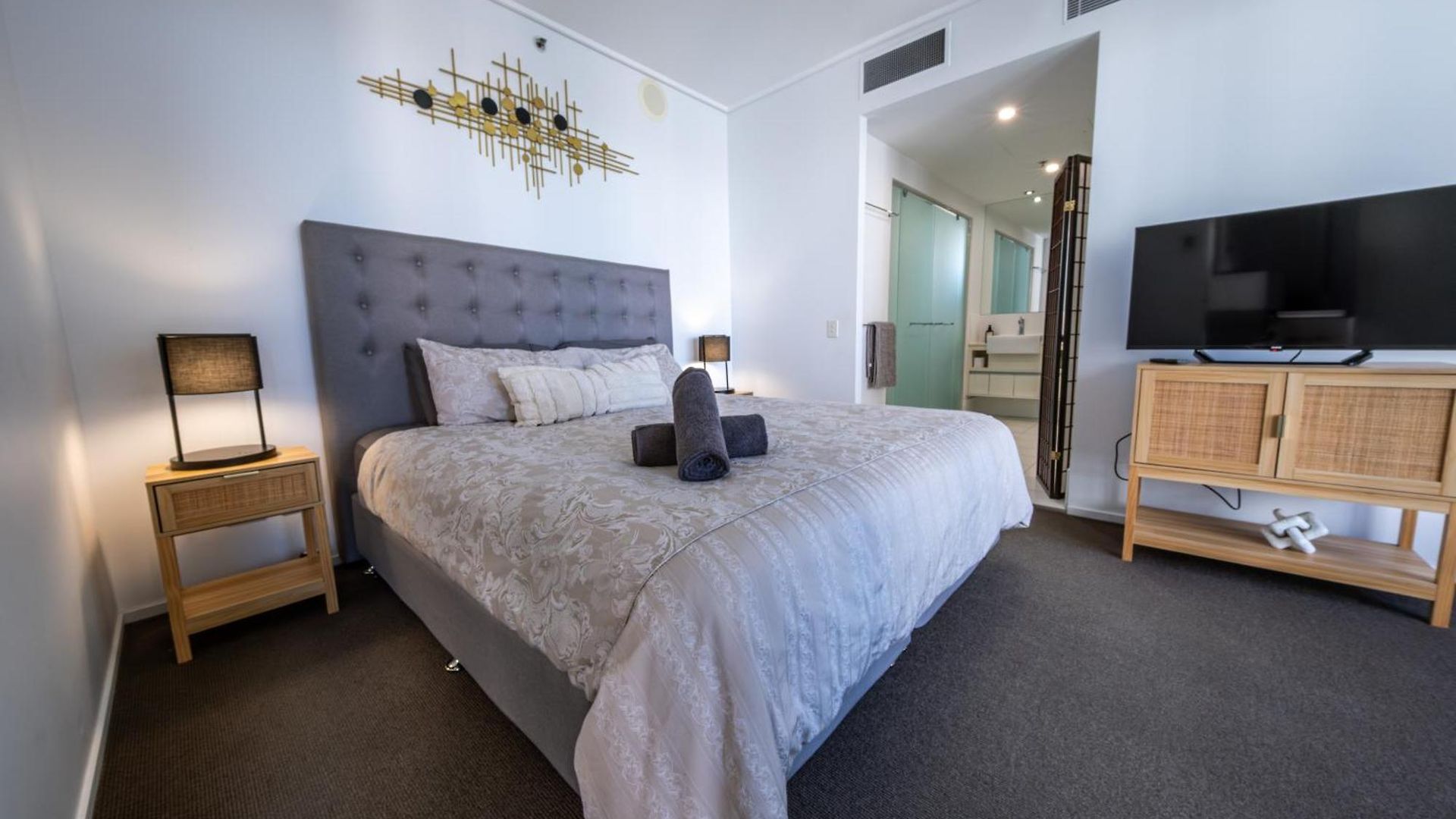 Luxury Riverfront Apartment