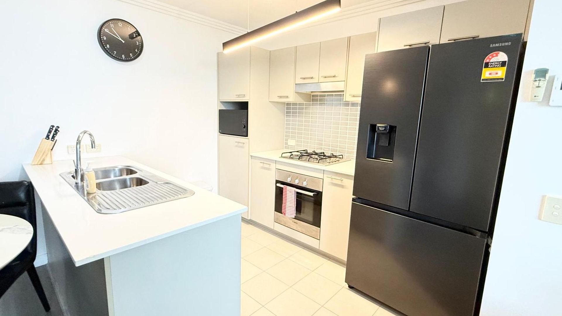 Spacious Newly Renovated 3-bedroom Opposite Westfield Chermside * Brisbane