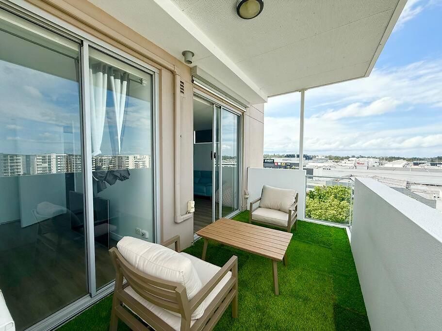 Apartment Spacious Newly Renovated 3-bedroom Opposite Westfield Chermside