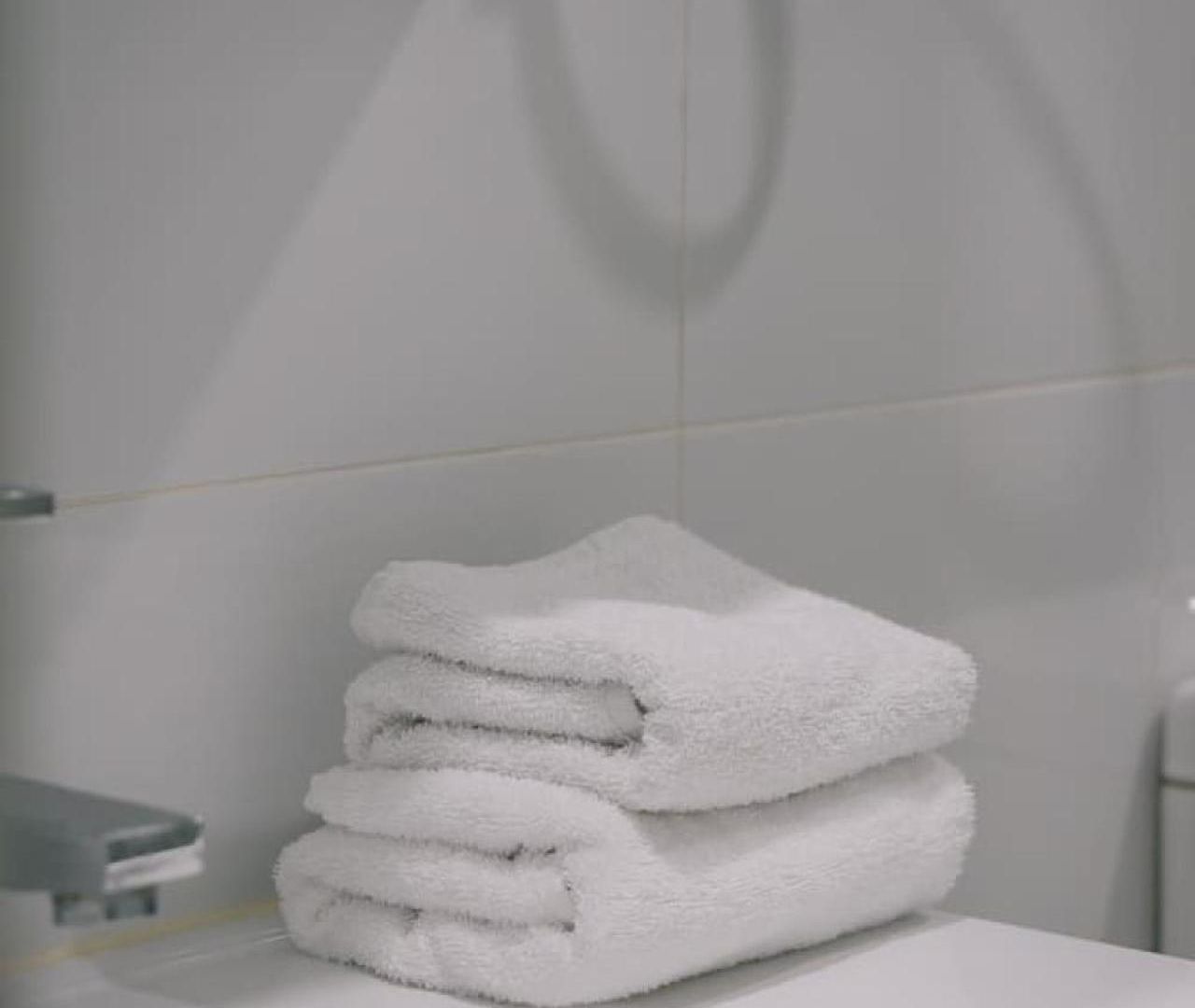 Apartment 2bd In *