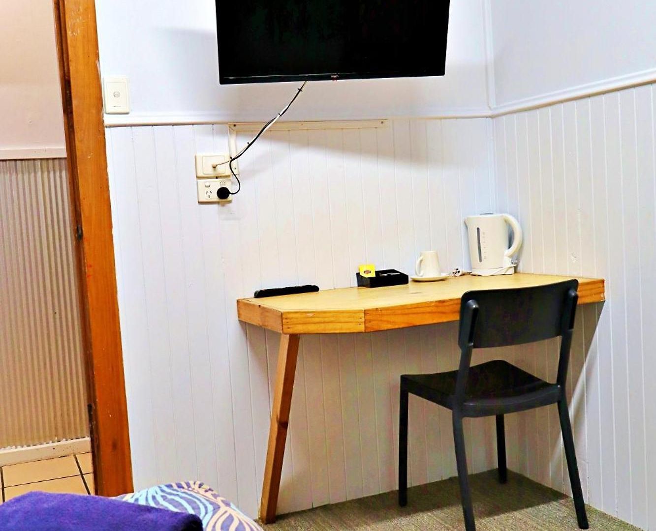 Manor Motel